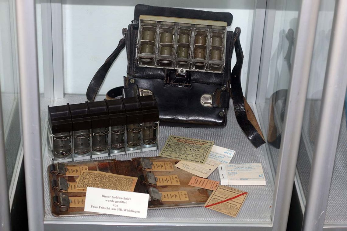 Fahrkarten, Fahrkartenmappe und Galoppwechsler aus der Sammlung des Depot 5 Mannheim